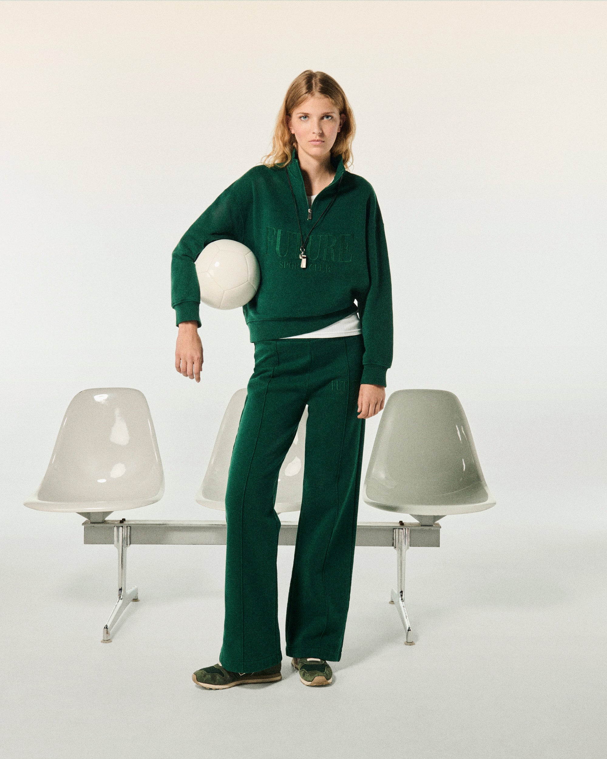 COLLEGE GREEN / NEW / QTY : 3 / Sweatshirt Col Camionneur - College Green