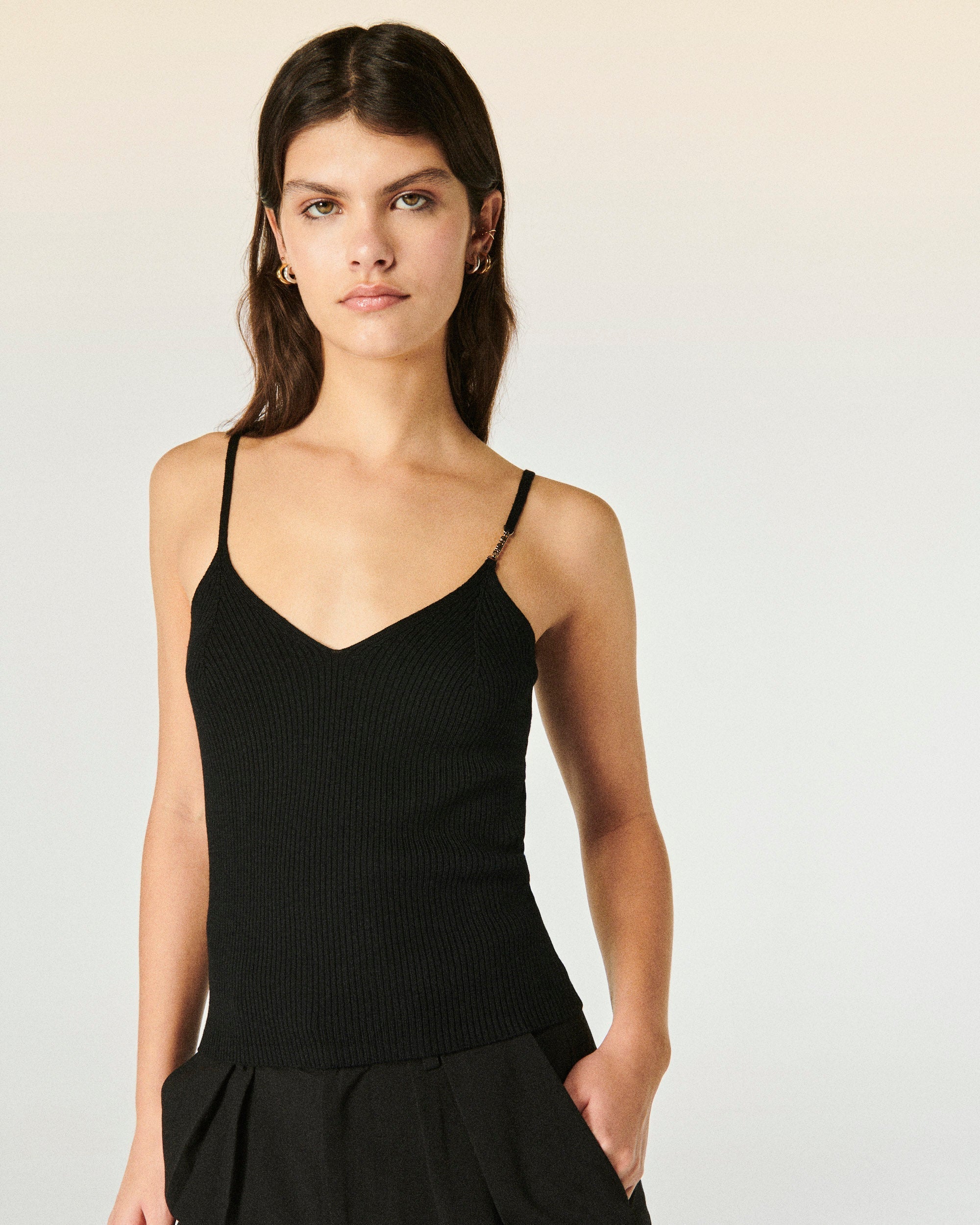 Y. ONLY PORTE / NOIR / DJV / QTY : 1 / Top Débardeur Bretelle Bijou - Noir
