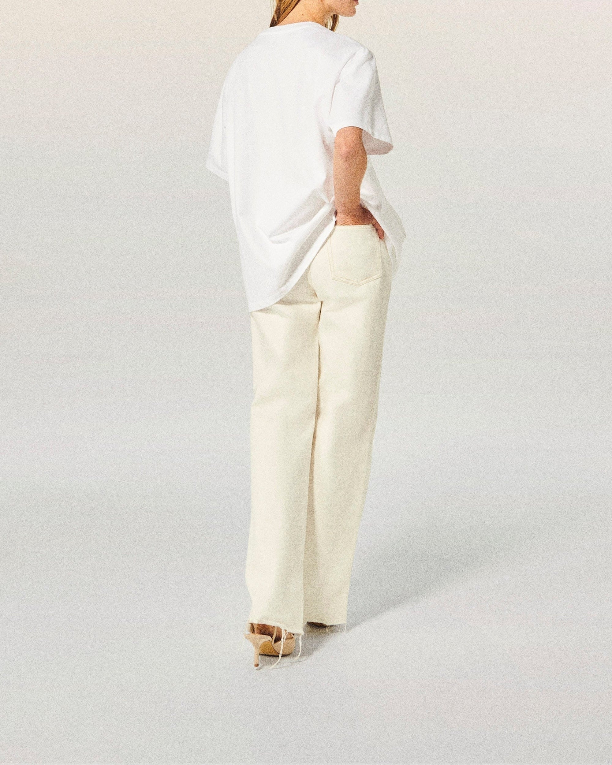 Short-sleeved round-neck T-shirt - White