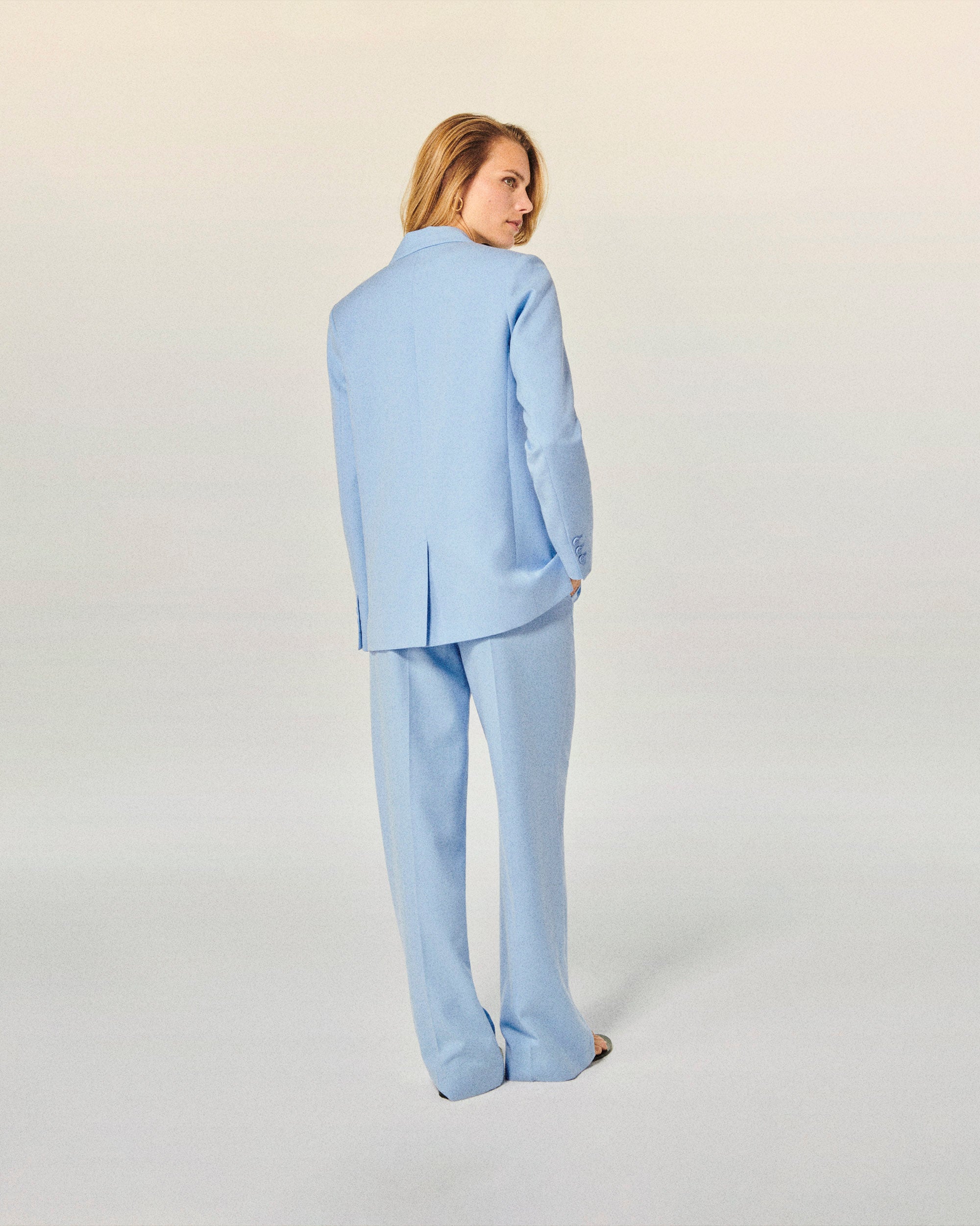 BABY BLUE / NEW / QTY : 25 / Veste Blazer - Baby Blue