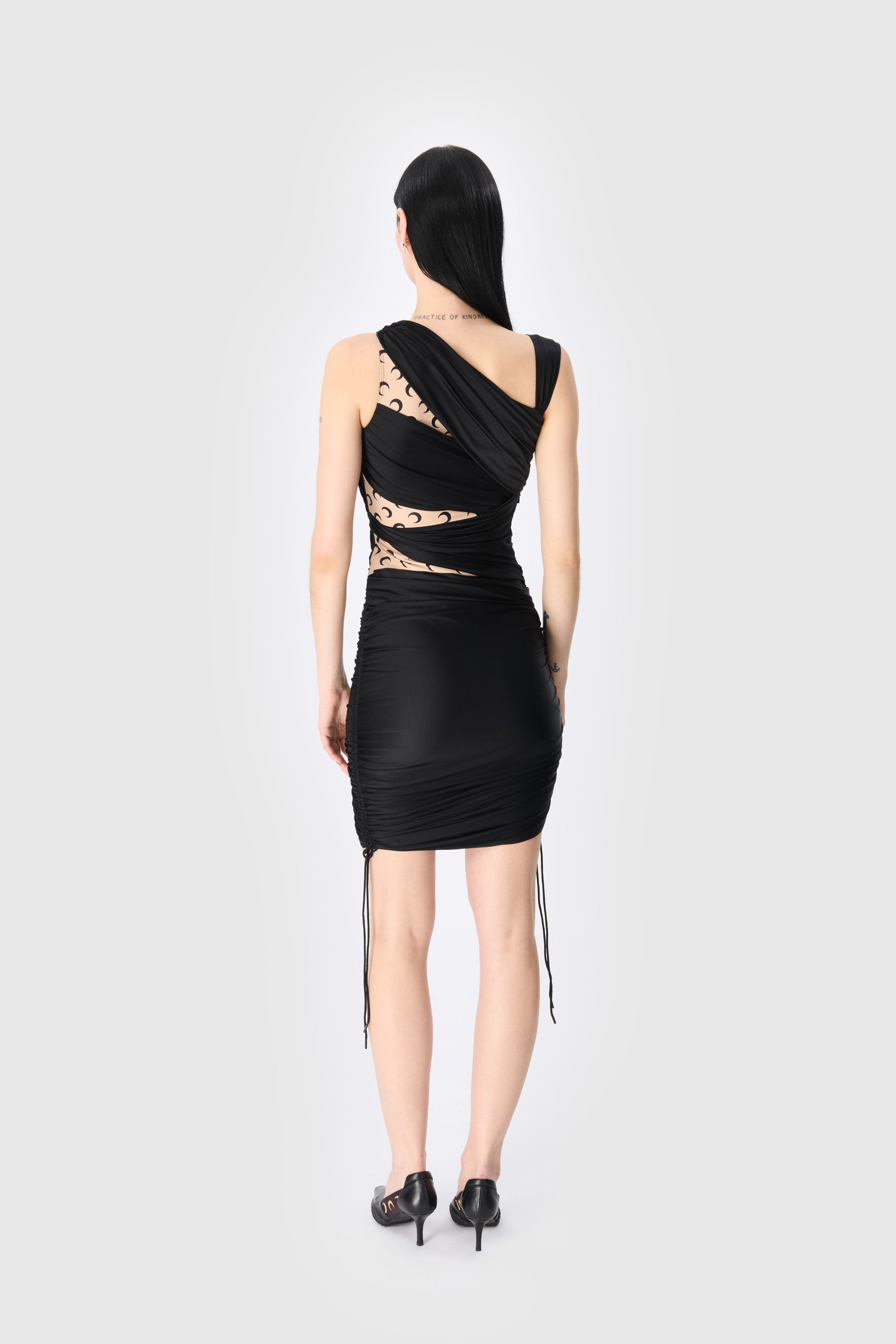 PRIX MARQUE : 350€_Black Robe - Black