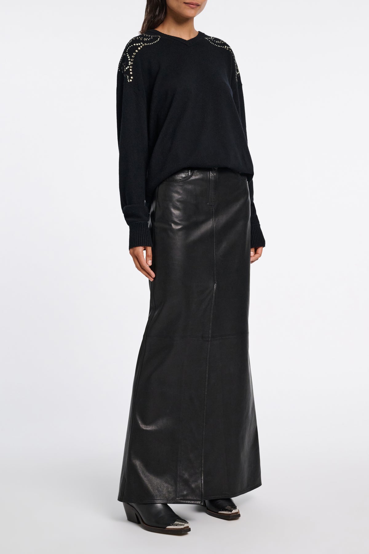 Pull Embellished Statements - Black