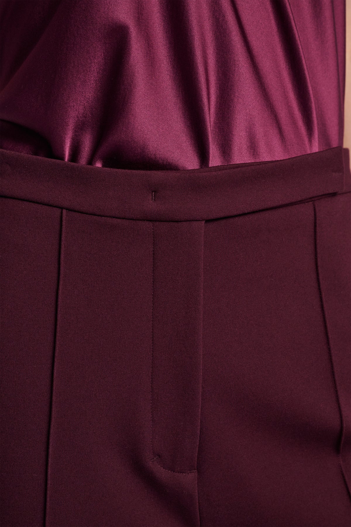 Pantalon Emotional Essence - Dark Burgundy