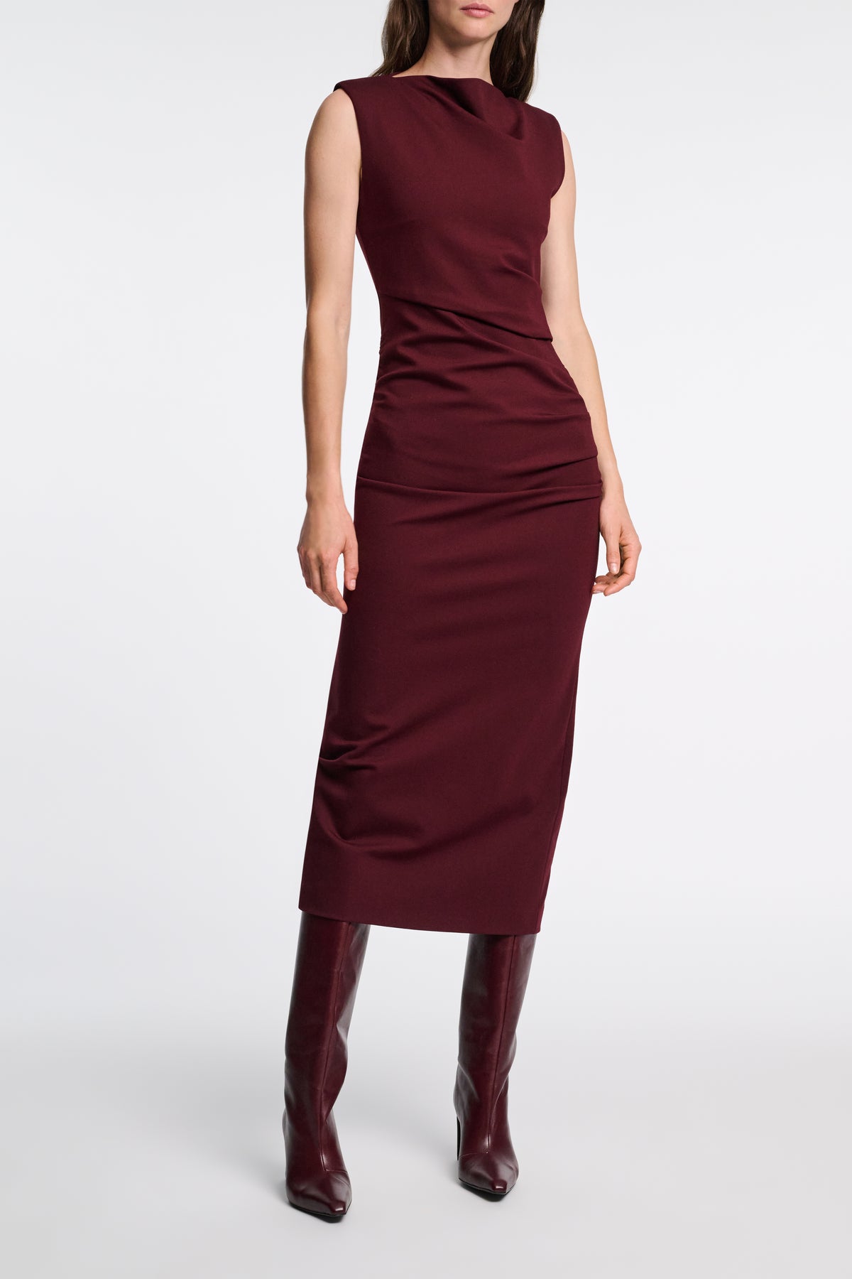 Robe Emotional Essence - Dark Burgundy
