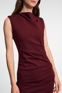 Robe Emotional Essence - Dark Burgundy
