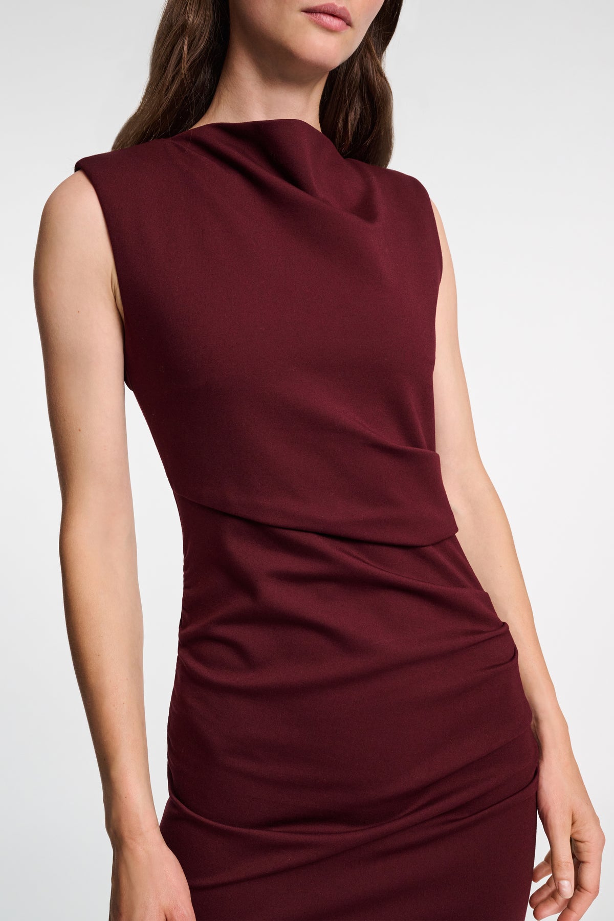 Robe Emotional Essence - Dark Burgundy