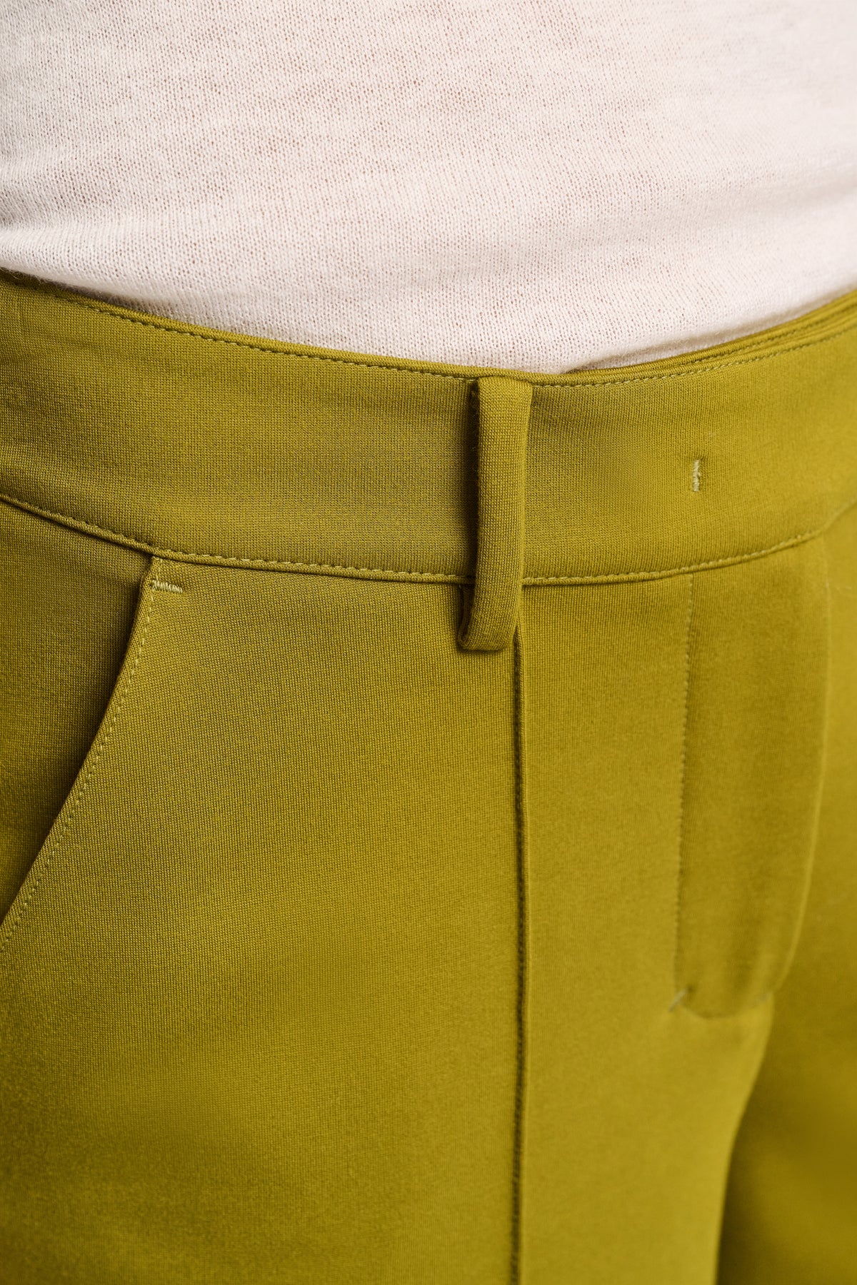 Pantalon Emotional Essence - Leguan Green