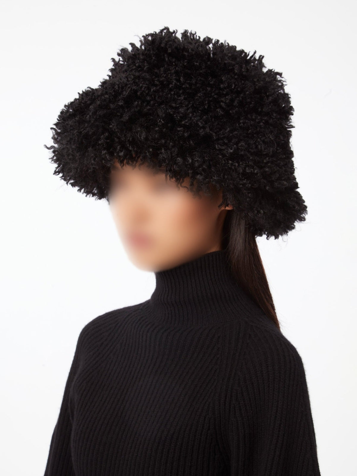 CHAPEAU SEAU EN FAUSSE FOURRURE - Noir