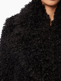 MANTEAU SURDIMENSIONNÉ EN FAUSSE FOURRURE