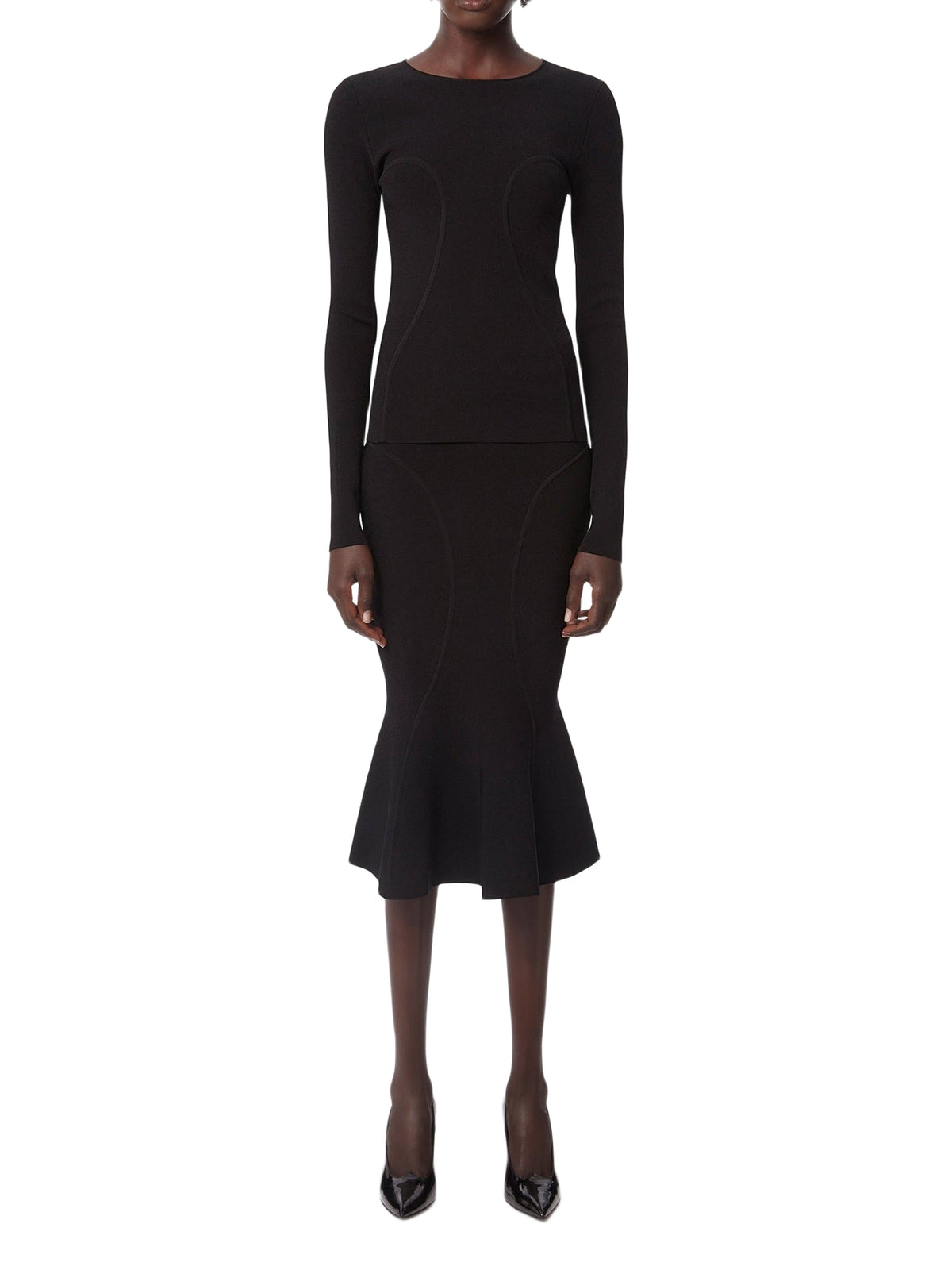 Fitted Long-Sleeved Sweater - Black