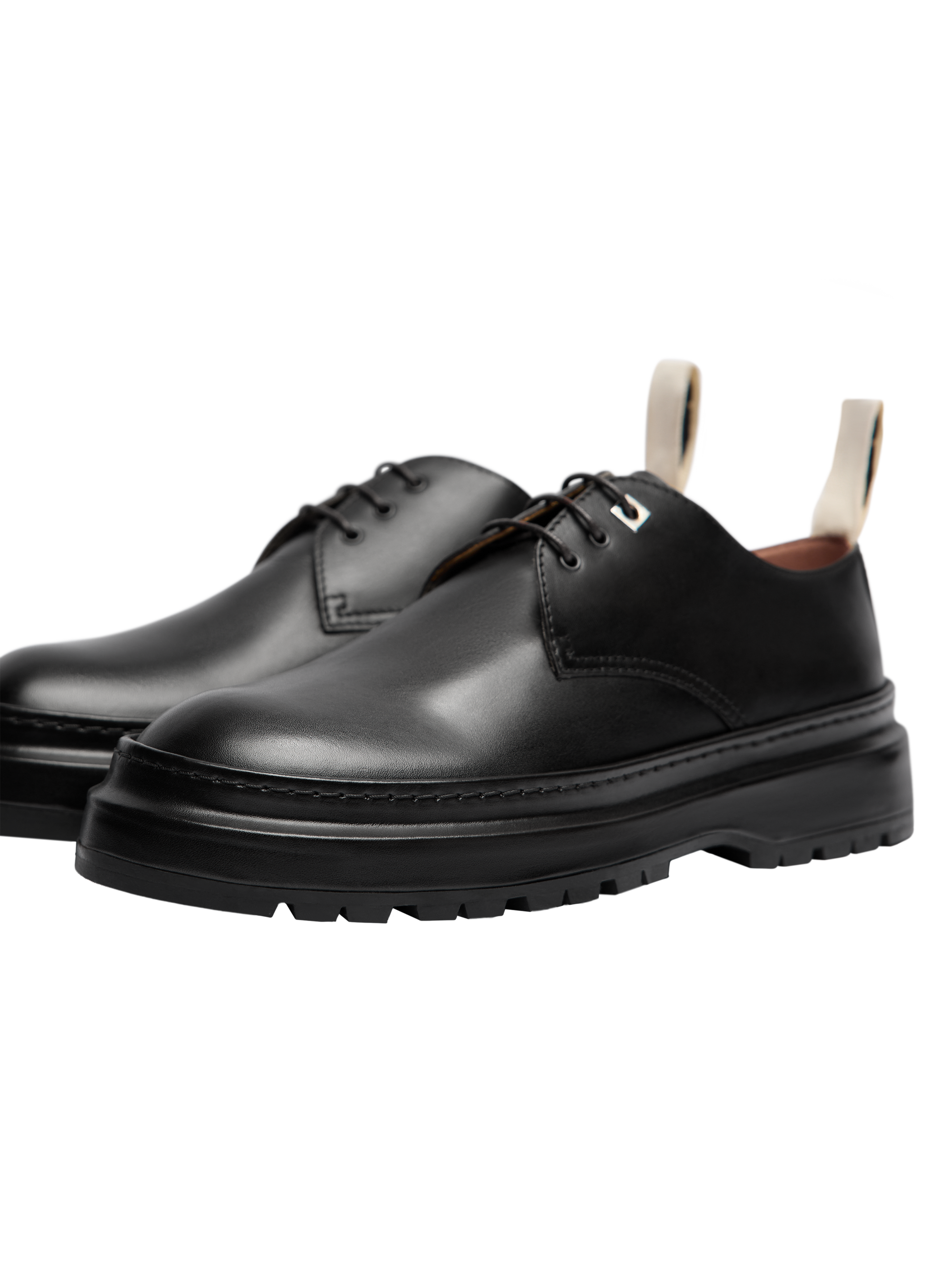 BLACK LES DERBIES PAVANE