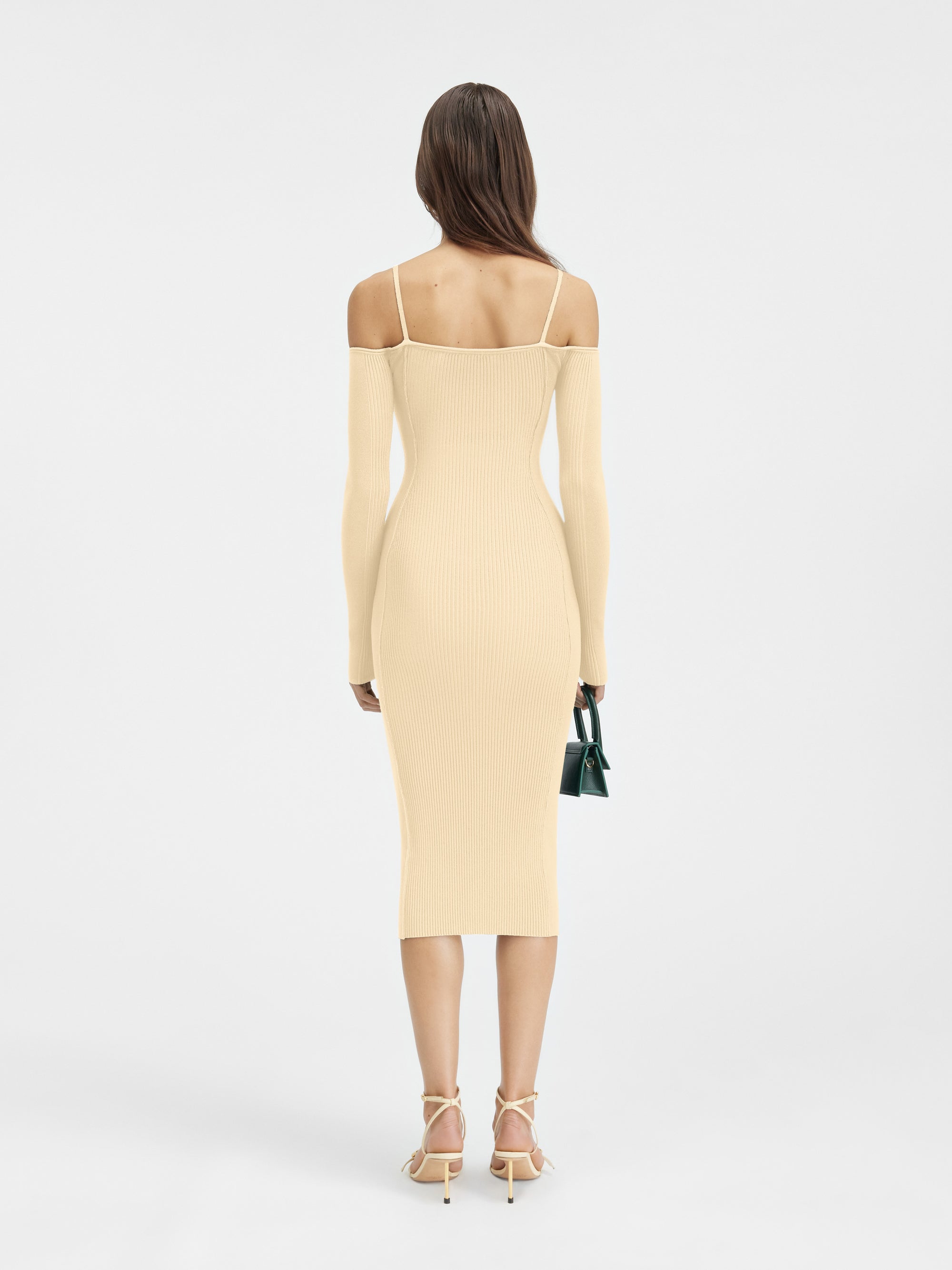LIGHT IVORY LA ROBE SIERRA