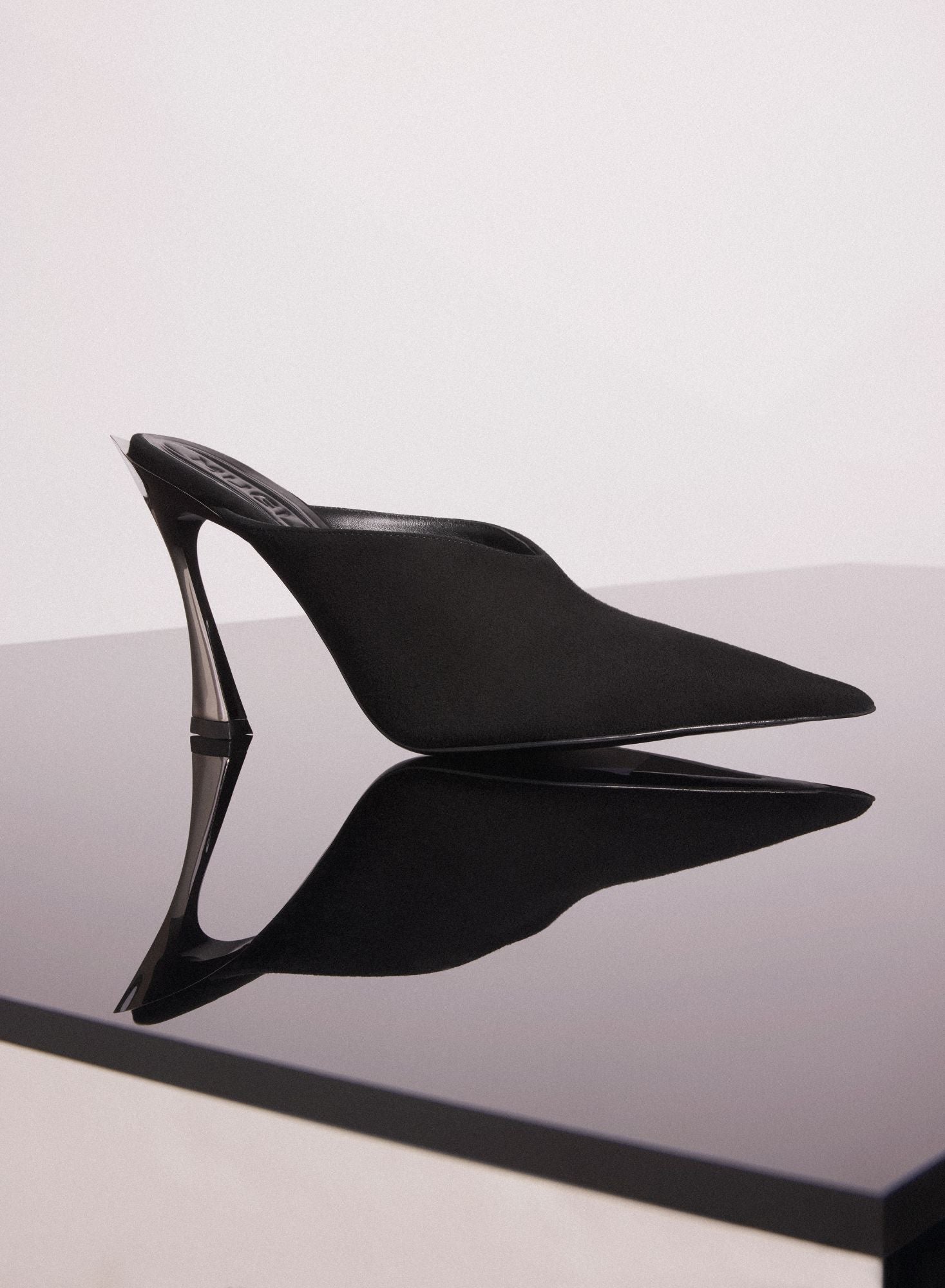 BLACK SUEDE FANG 95 MULES