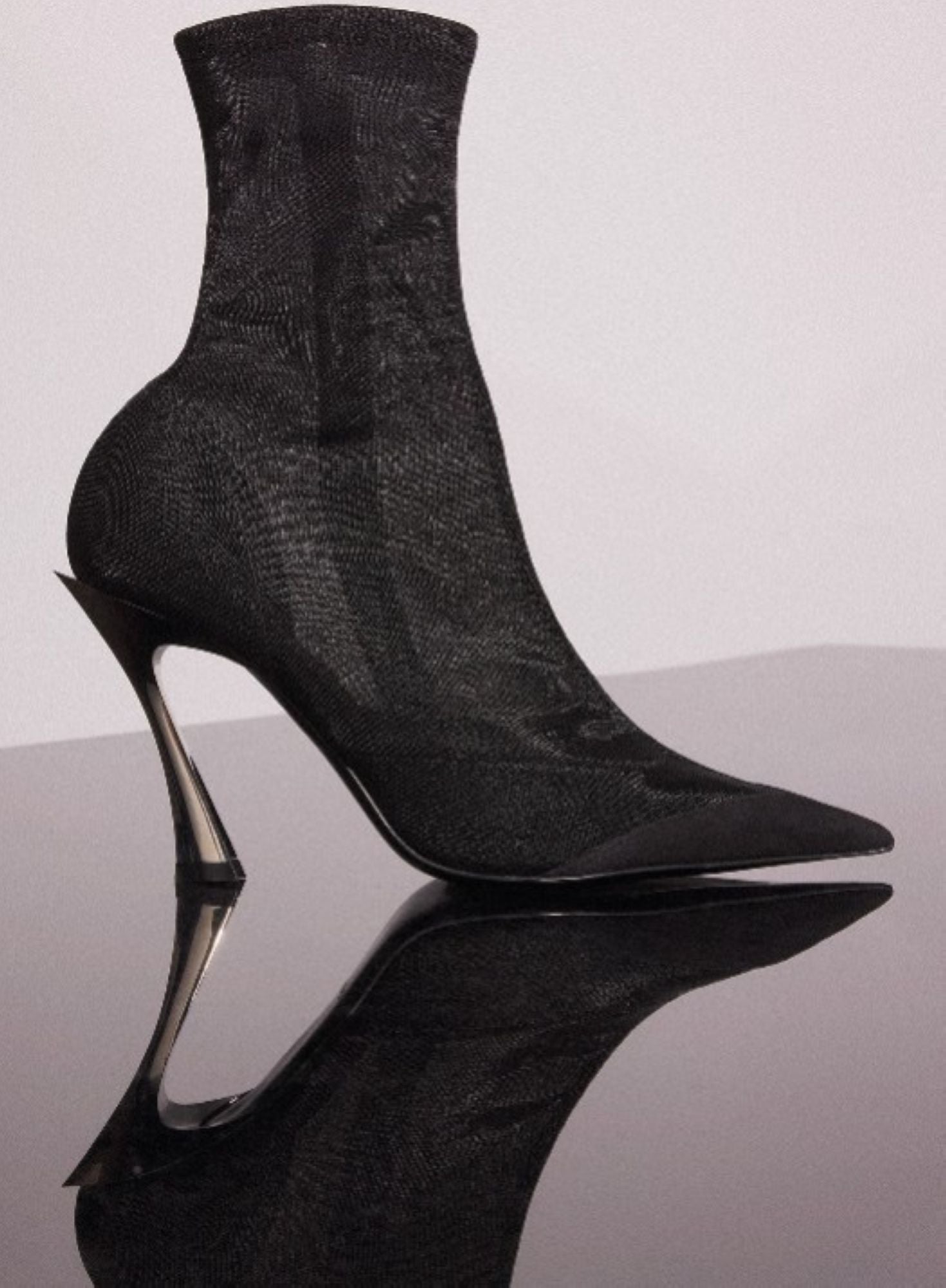 BLACK MESH FANG 95 ANKLE BOOTS