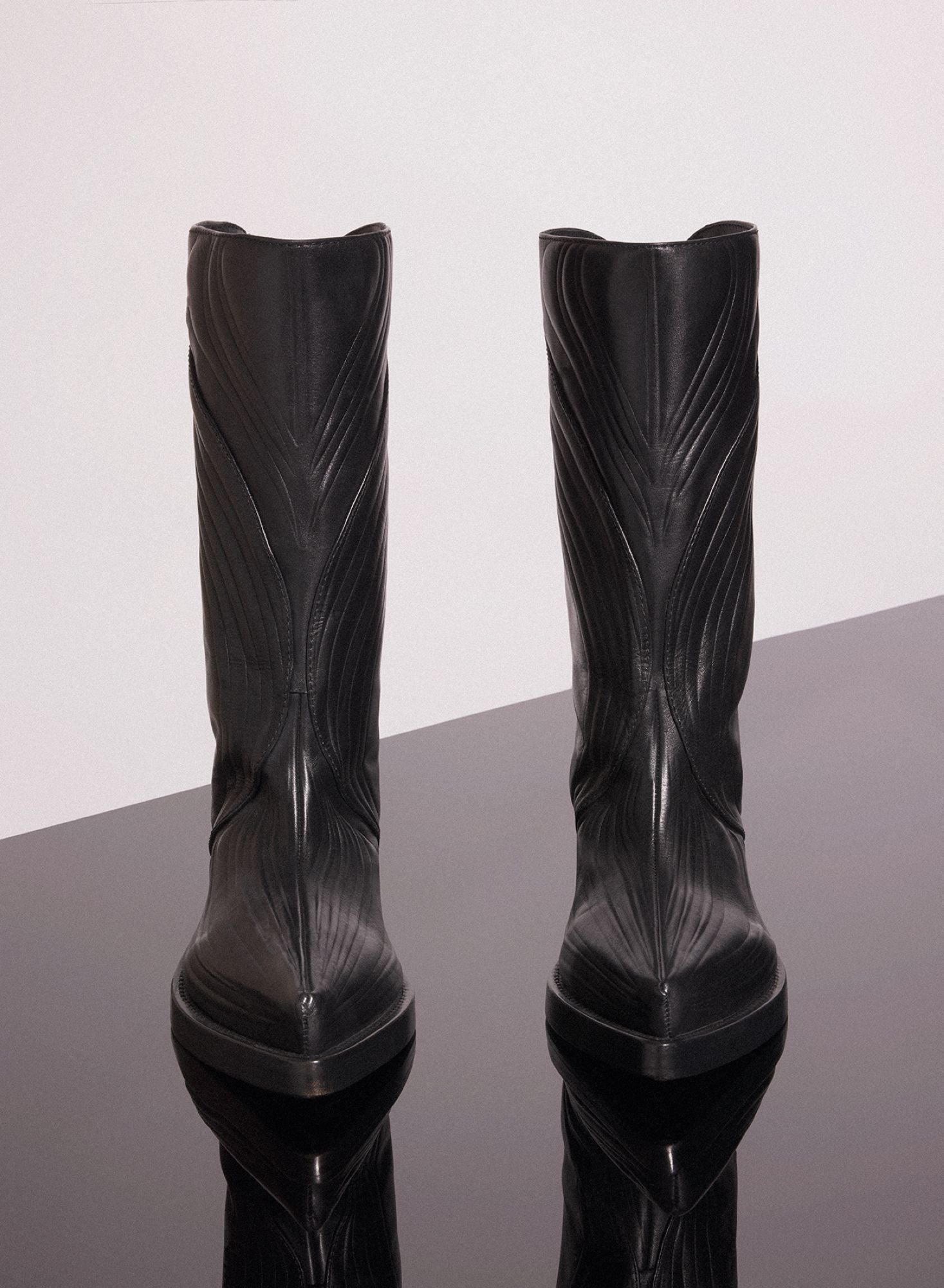 BLACK EMBOSSED LEATHER STANTIAG BOOTS