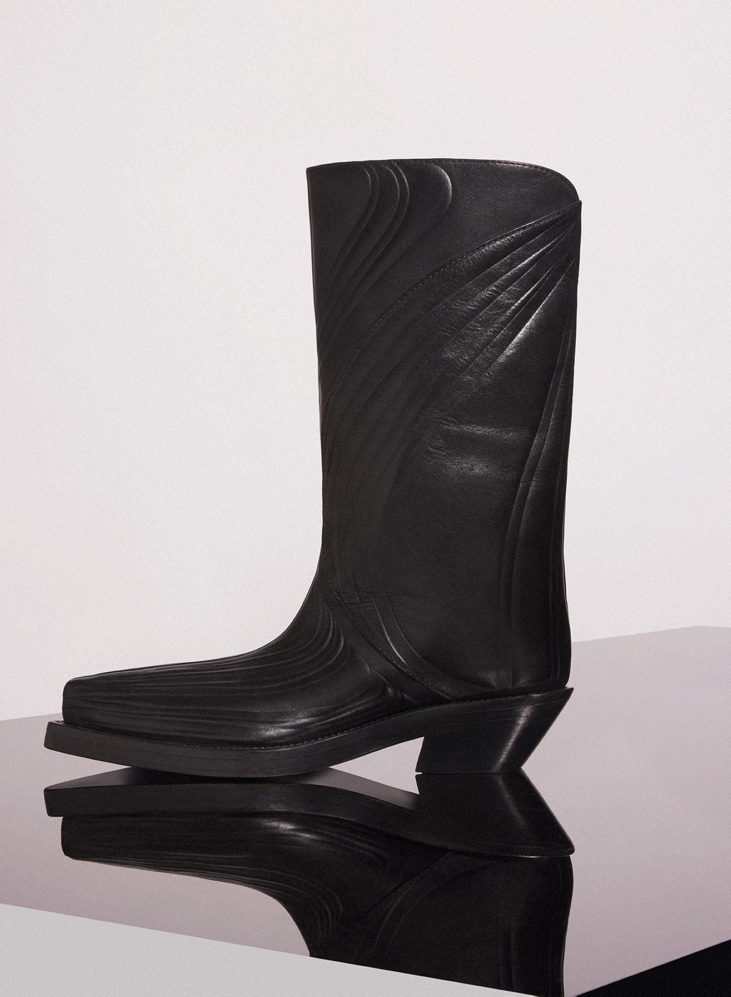 BLACK EMBOSSED LEATHER STANTIAG BOOTS