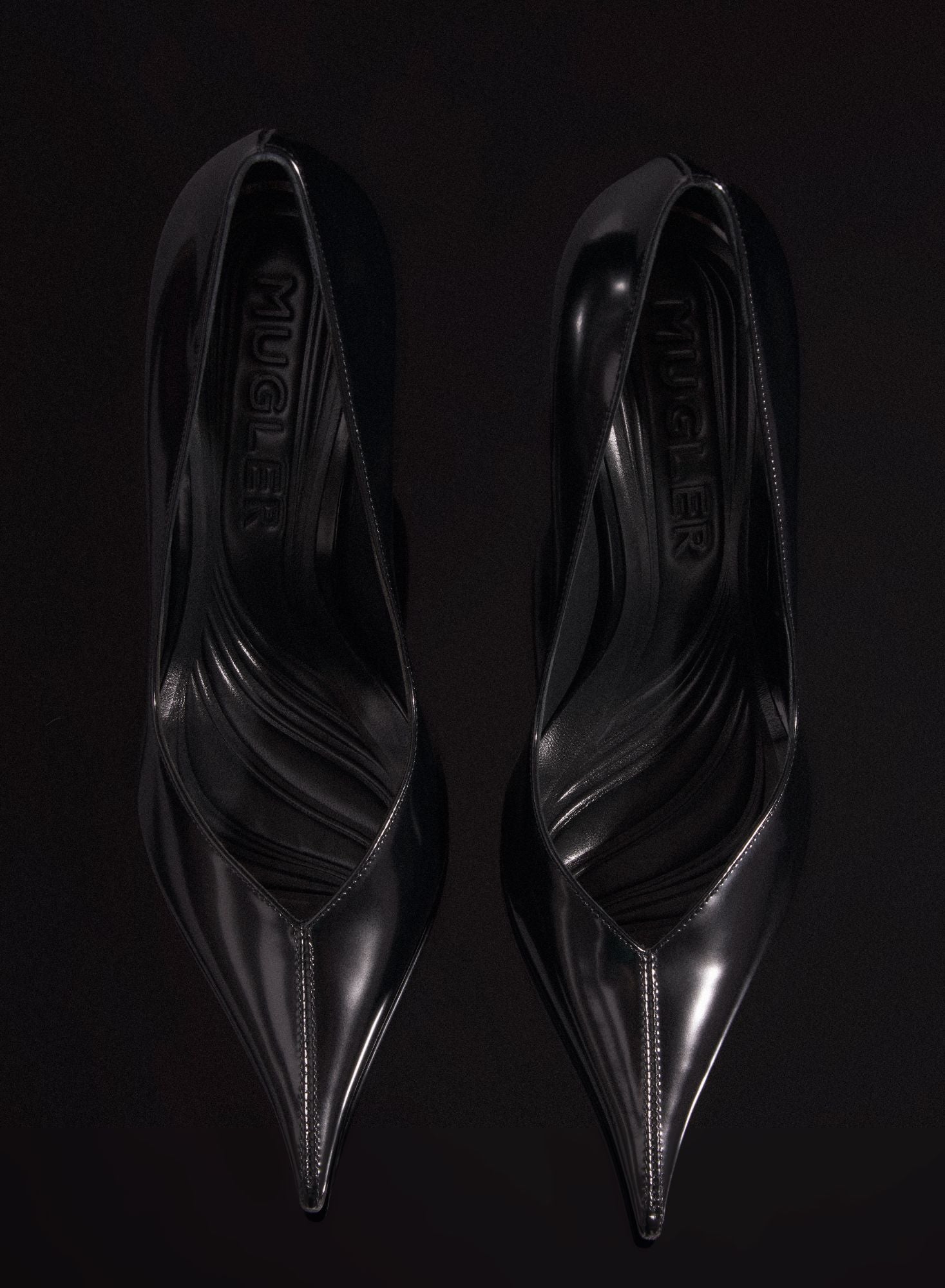 BLACK LEATHER CLASSIC FANG 95 PUMP