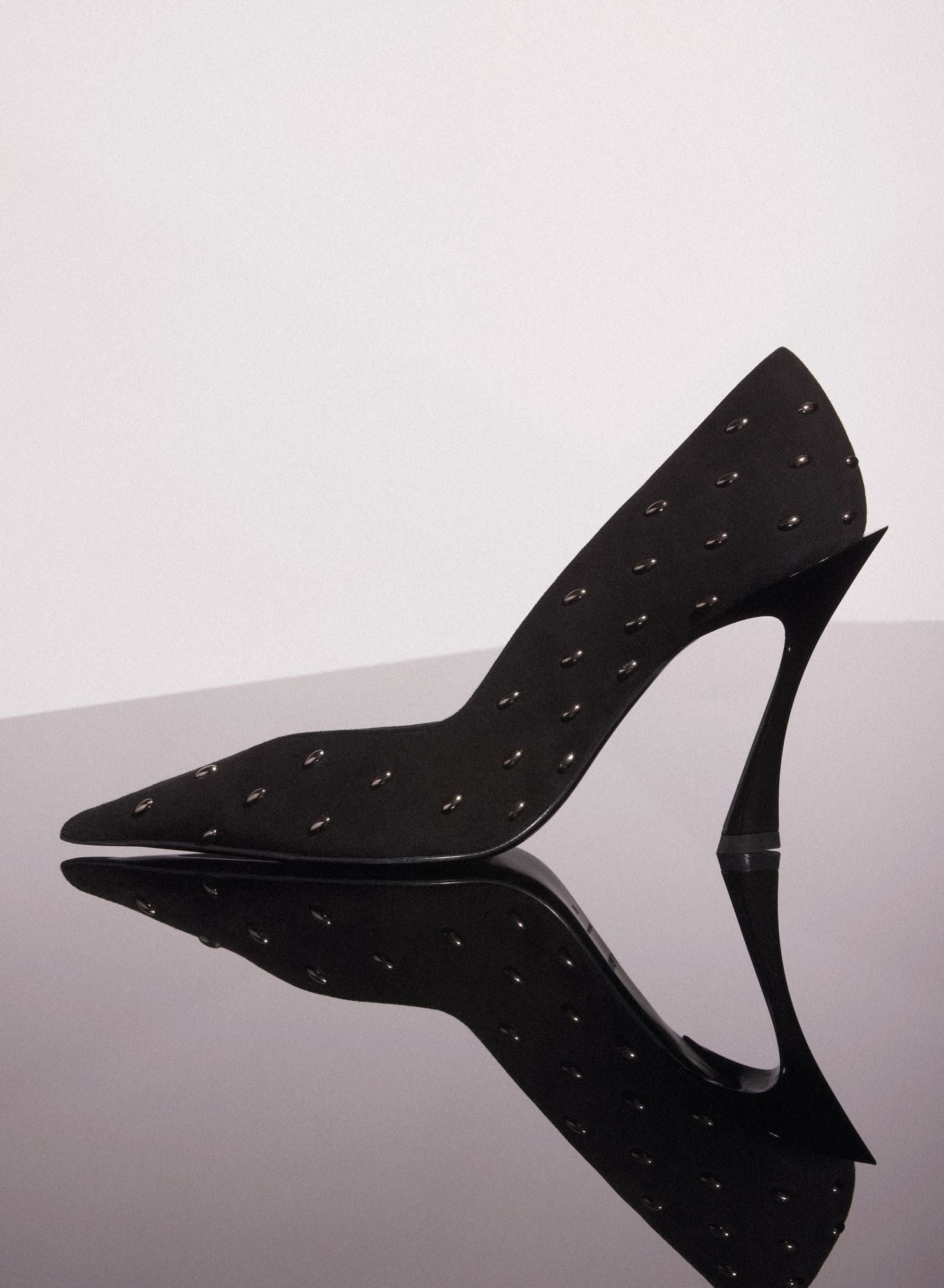 BLACK EMBELLISHED LEATHER FANG 95 PUMP