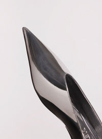 GUNMETAL LEATHER FANG FLAT MULES