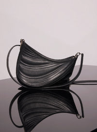 BLACK // black small embossed spiral curve 01