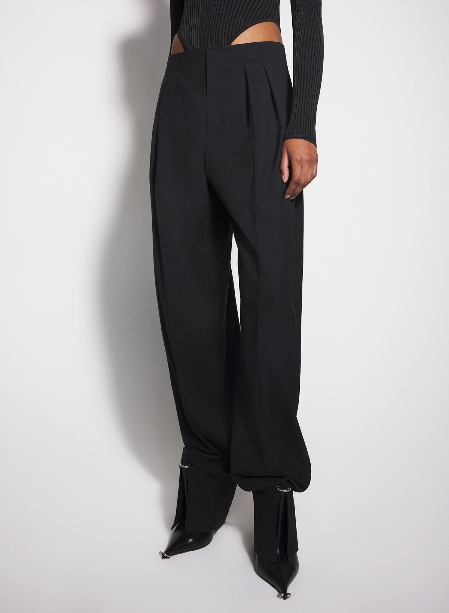 OFF-WHITE PIERCED LOOSE TAILORED TROUSERS