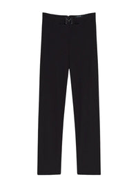 BLACK // black capri M pants