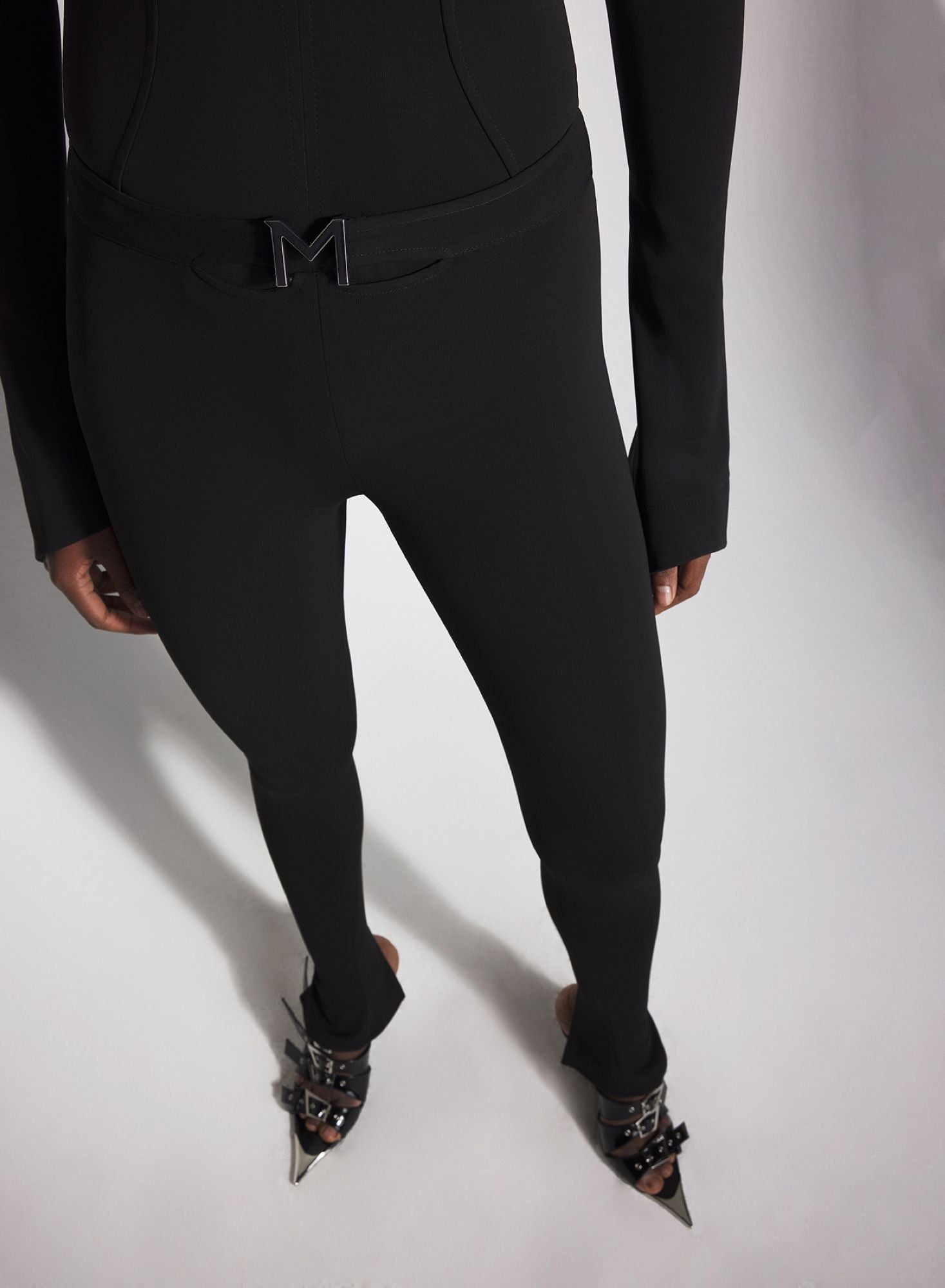 BLACK M PANTS