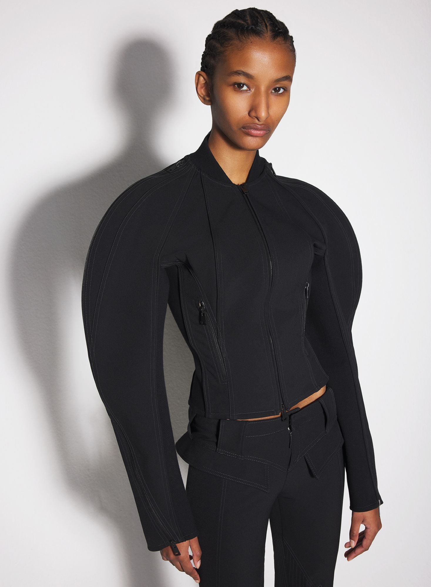 BLACK SCULPTURED SCUBA JACKET