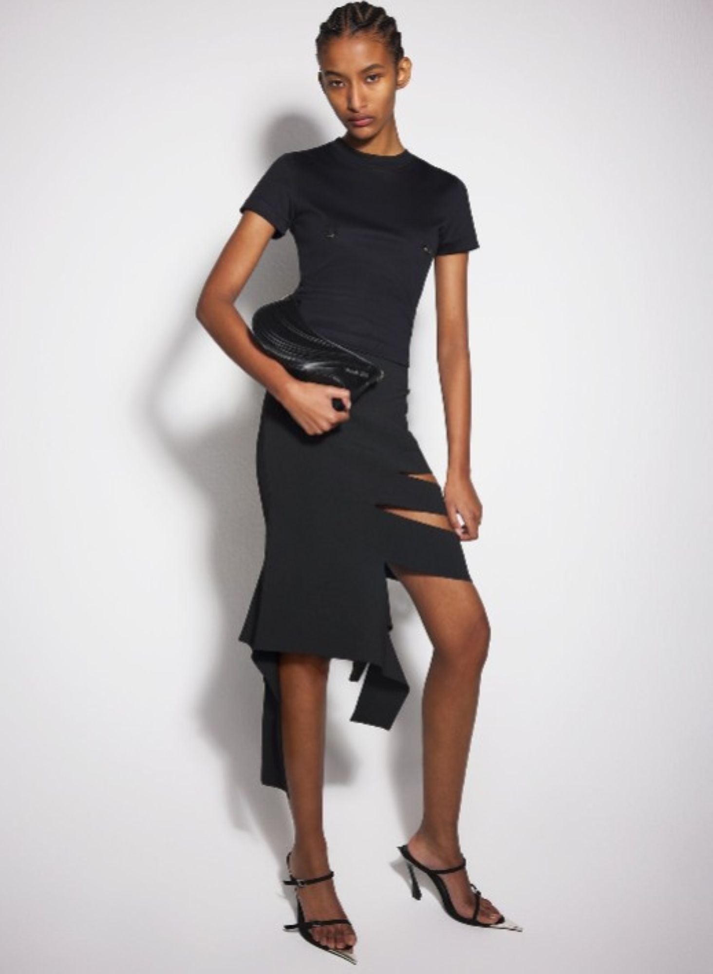 BLACK BANDAGE KNIT SKIRT