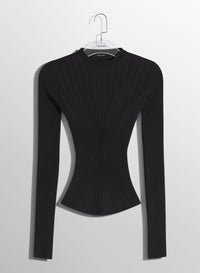 WHITE FITTED KNIT TOP