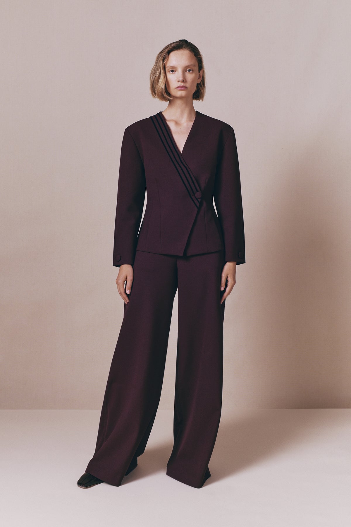 Pantalon large Lenore avec rubans à la taille - Burgundy