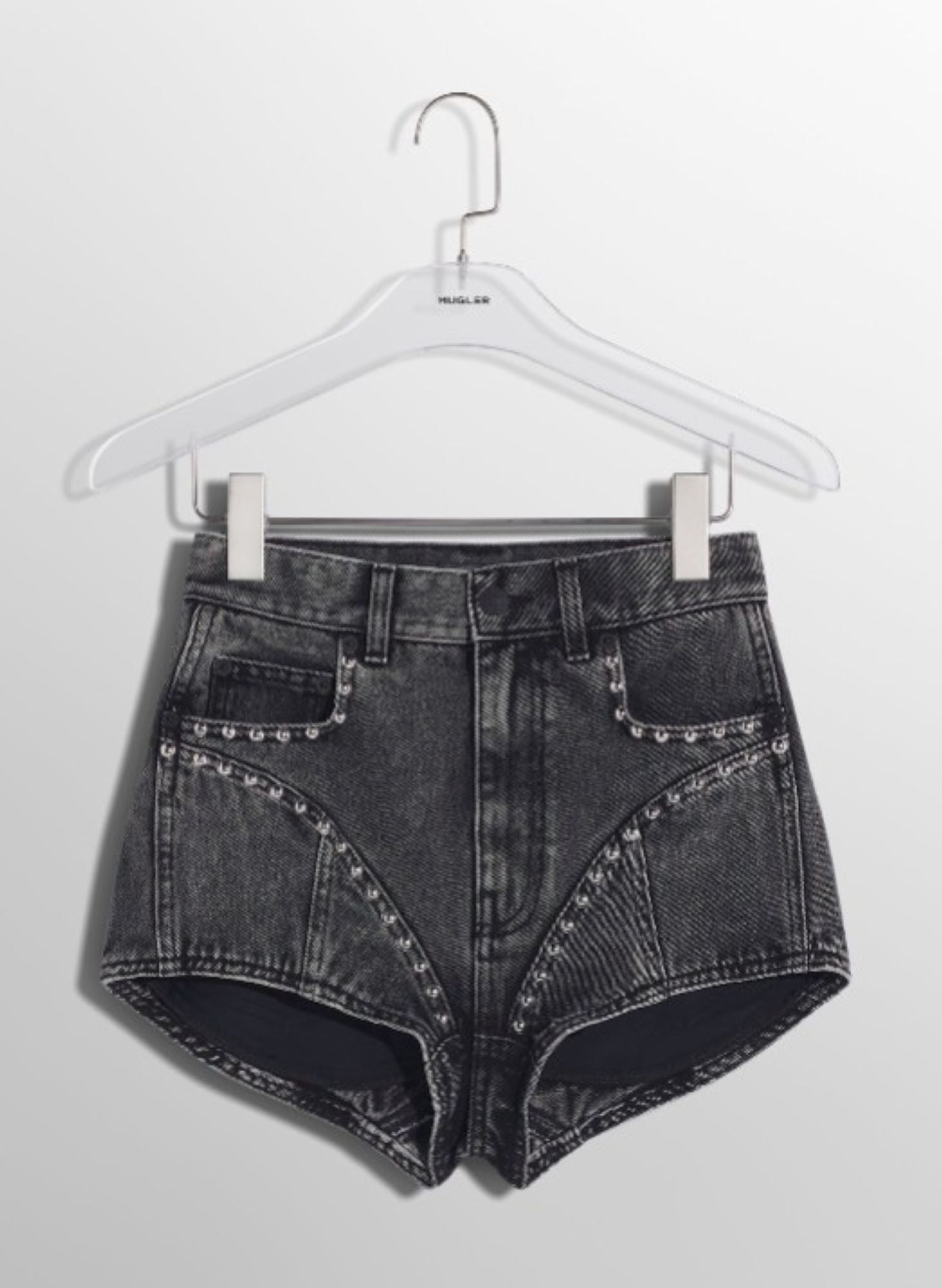 WASHED BLACK DENIM STUDDED SHORTS