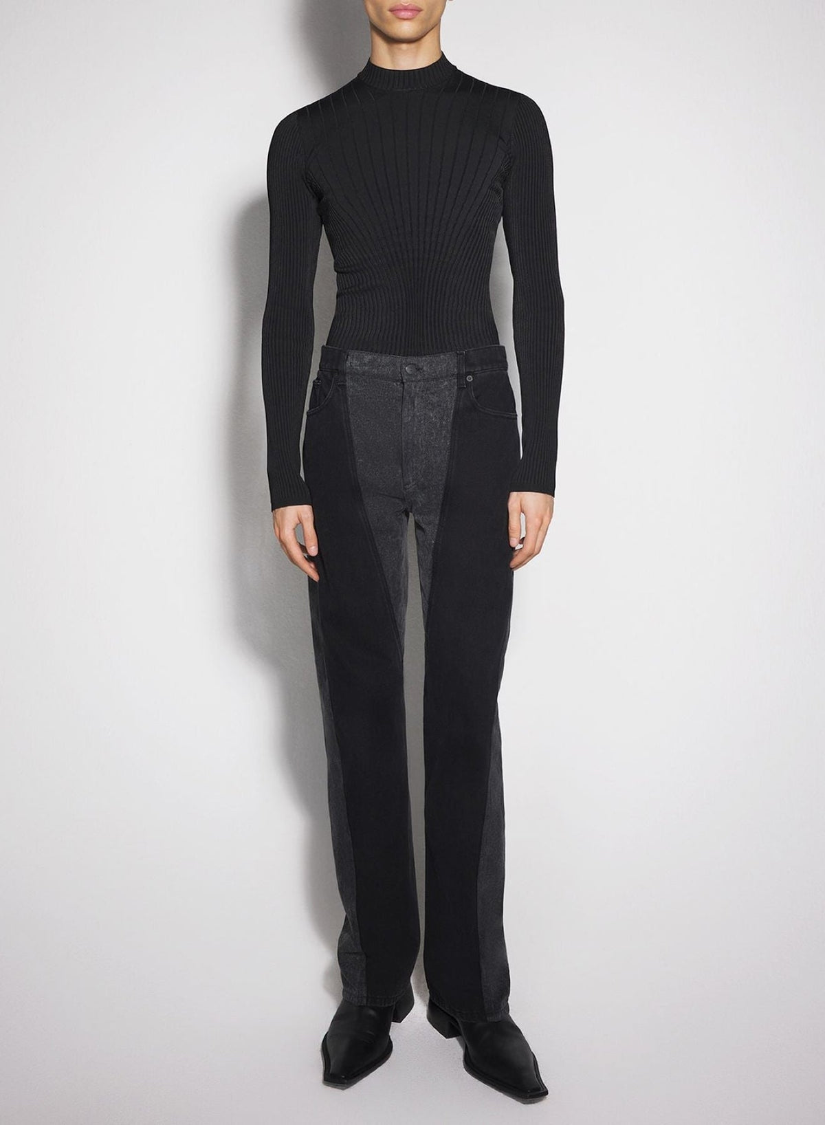 WASHED BLACK / BLACK // black bi-color straight leg jeans