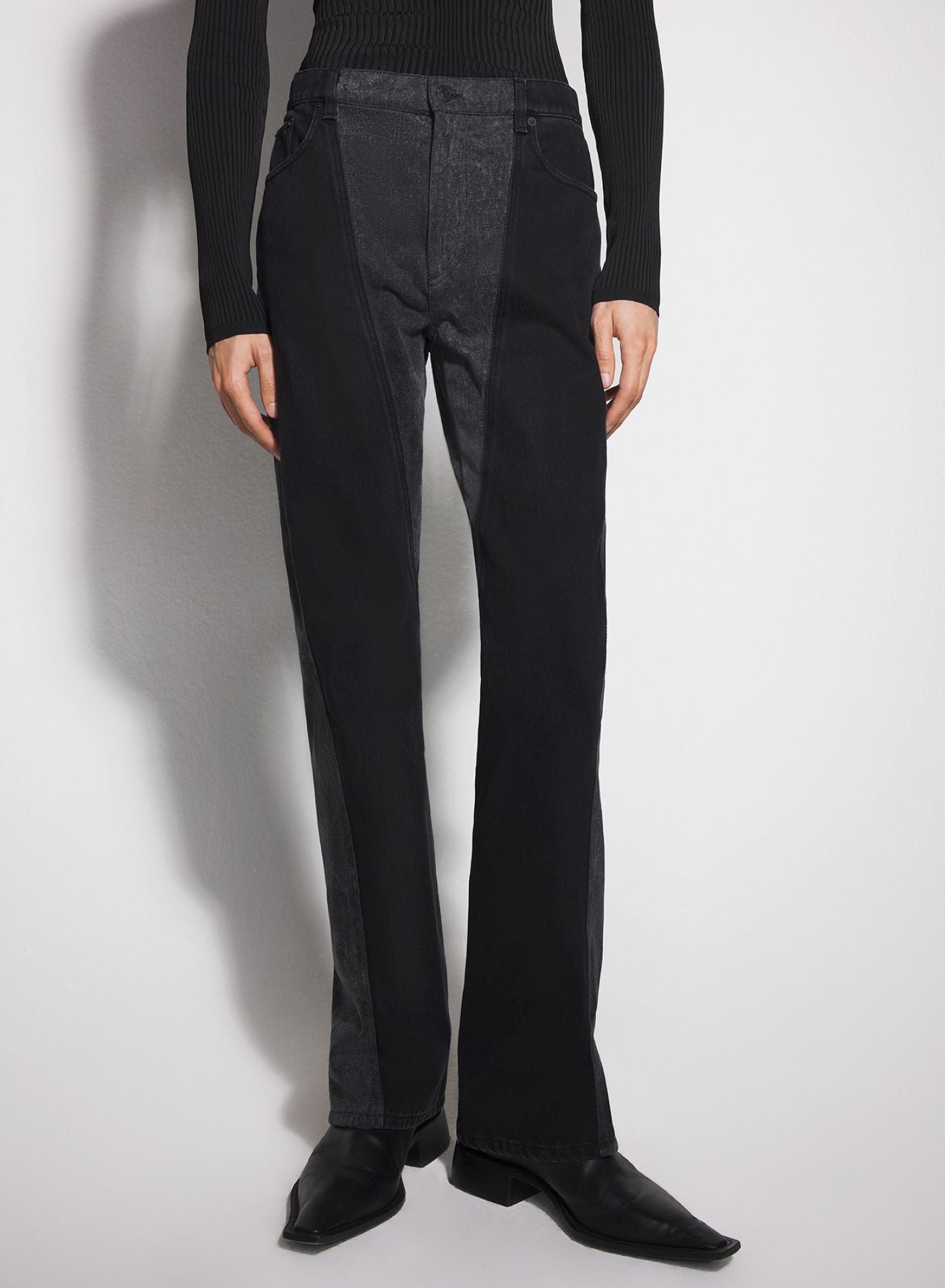 BLUE BI-COLOR STRAIGHT LEG JEANS