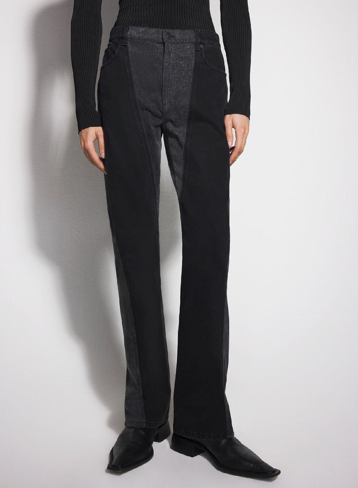 WASHED BLACK / BLACK // black bi-color straight leg jeans