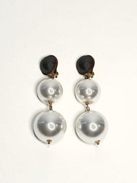 BLACK & WHITE // SONIA DOUBLE PEARL