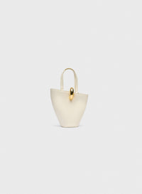 LE PETIT BAMBOLA