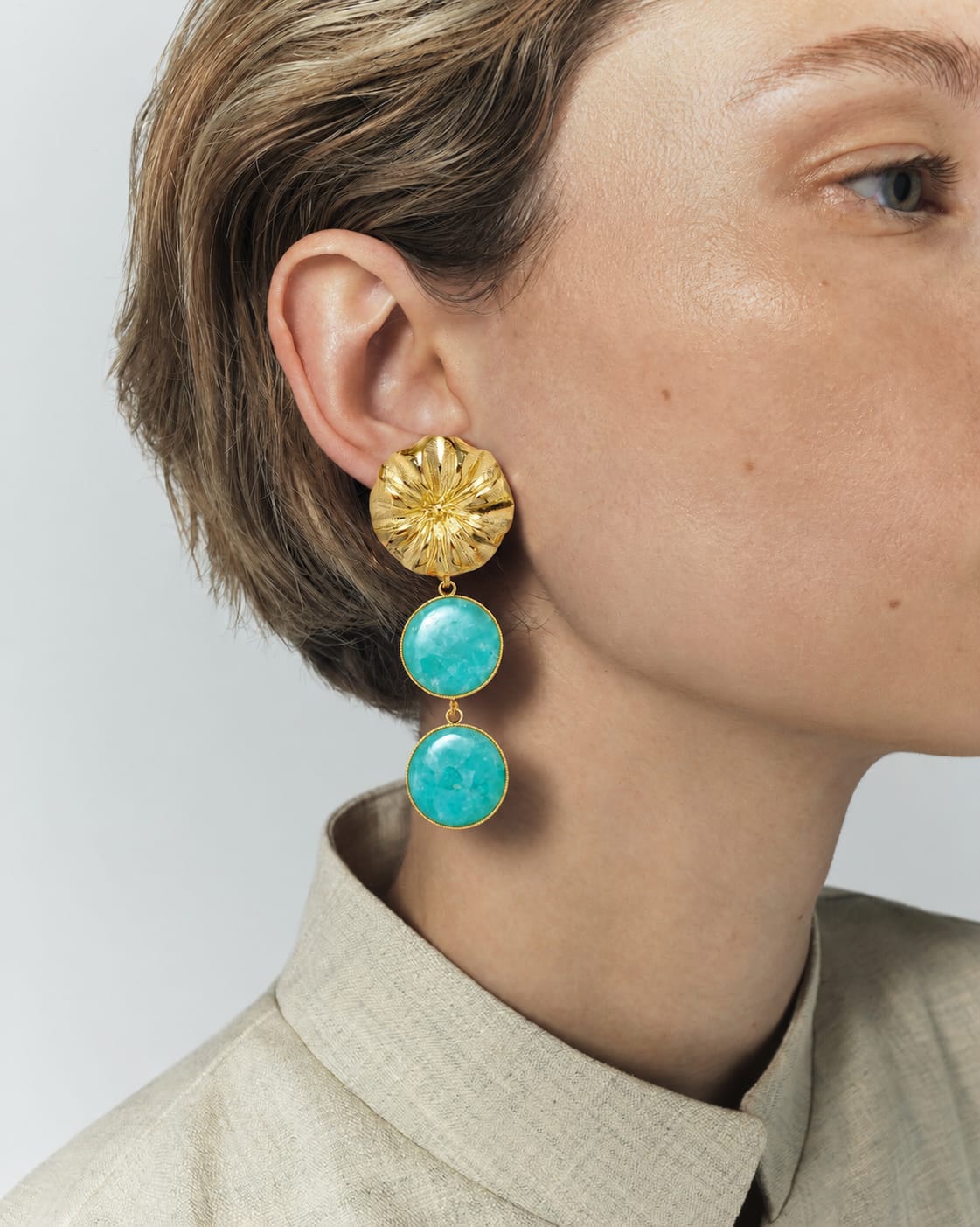 Boucle d'oreille Sonia en laiton avec pierre fine - Cyan