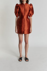TERRACOTTA AMOAKO-DRESS SHORT SMART mini-robe en satin à manches bouffantes