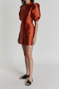 TERRACOTTA AMOAKO-DRESS SHORT SMART mini-robe en satin à manches bouffantes