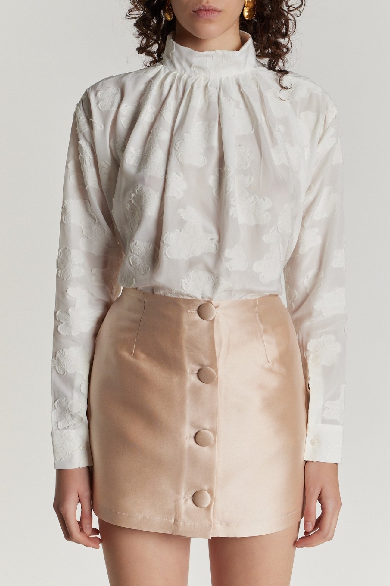 NUDE LUCIO SMART mini-jupe en satin avec boutons