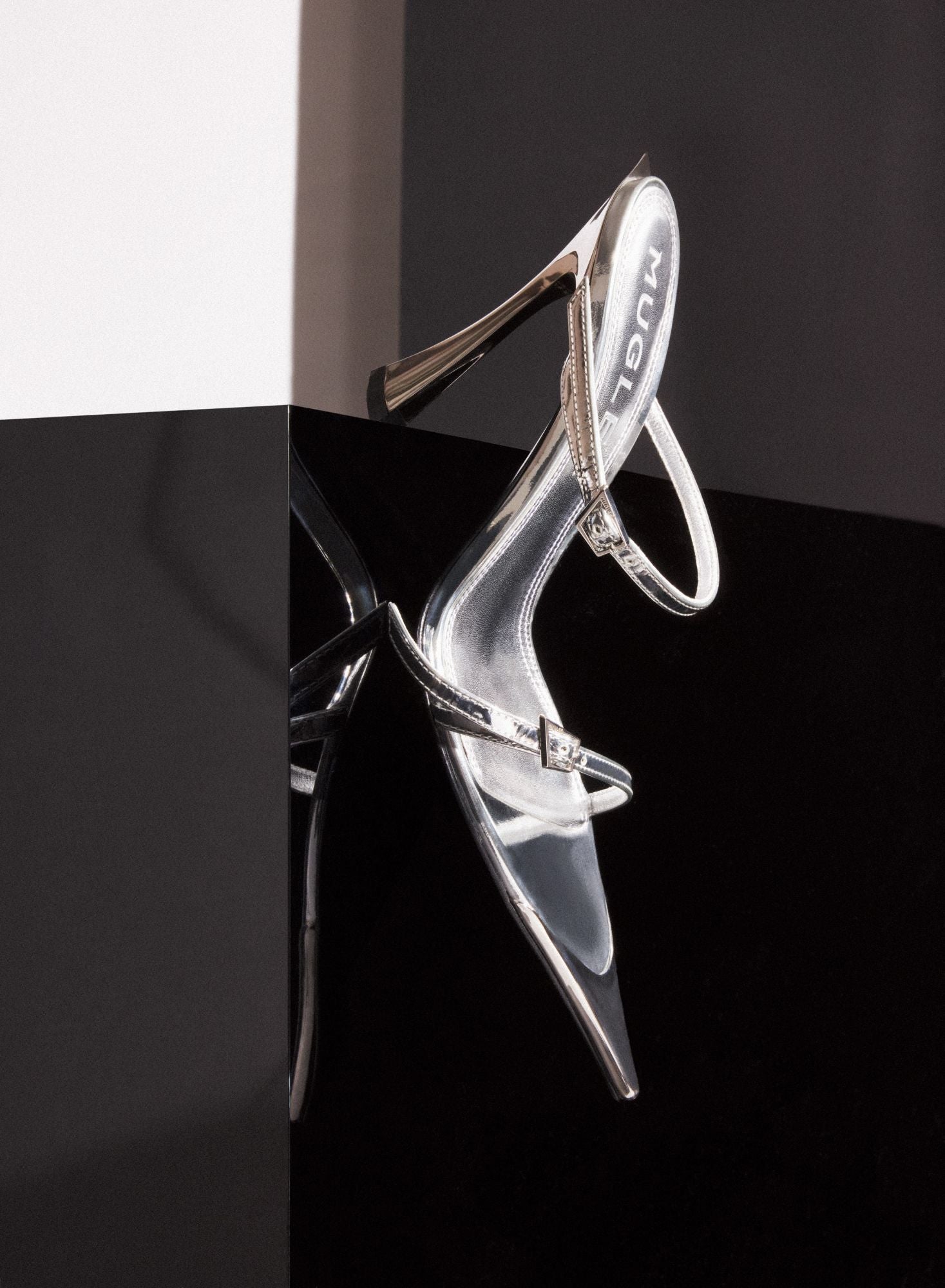 METALLIC LEATHER FANG 95 SANDALS