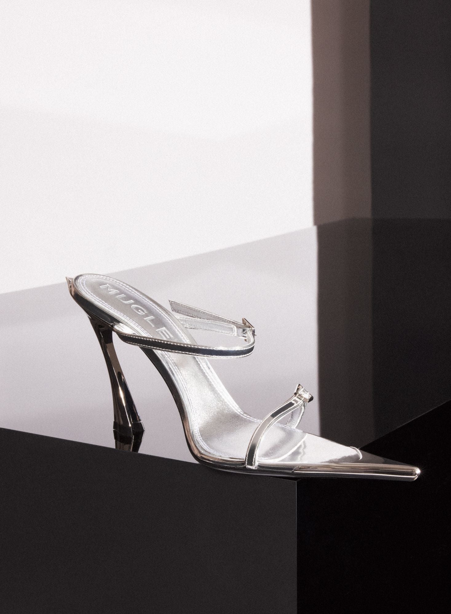 METALLIC LEATHER FANG 95 SANDALS