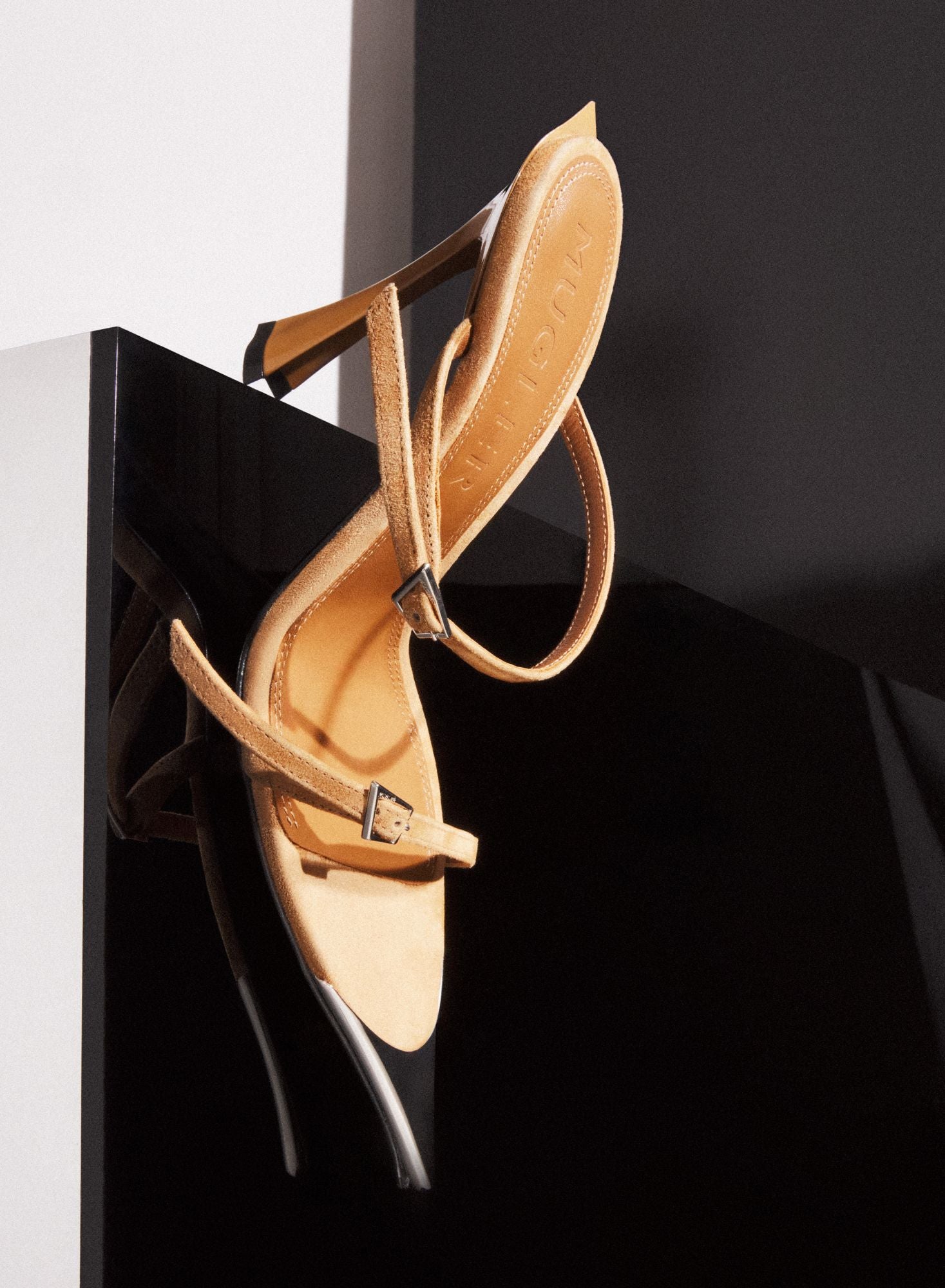 BLACK SUEDE FANG 95 SANDALS