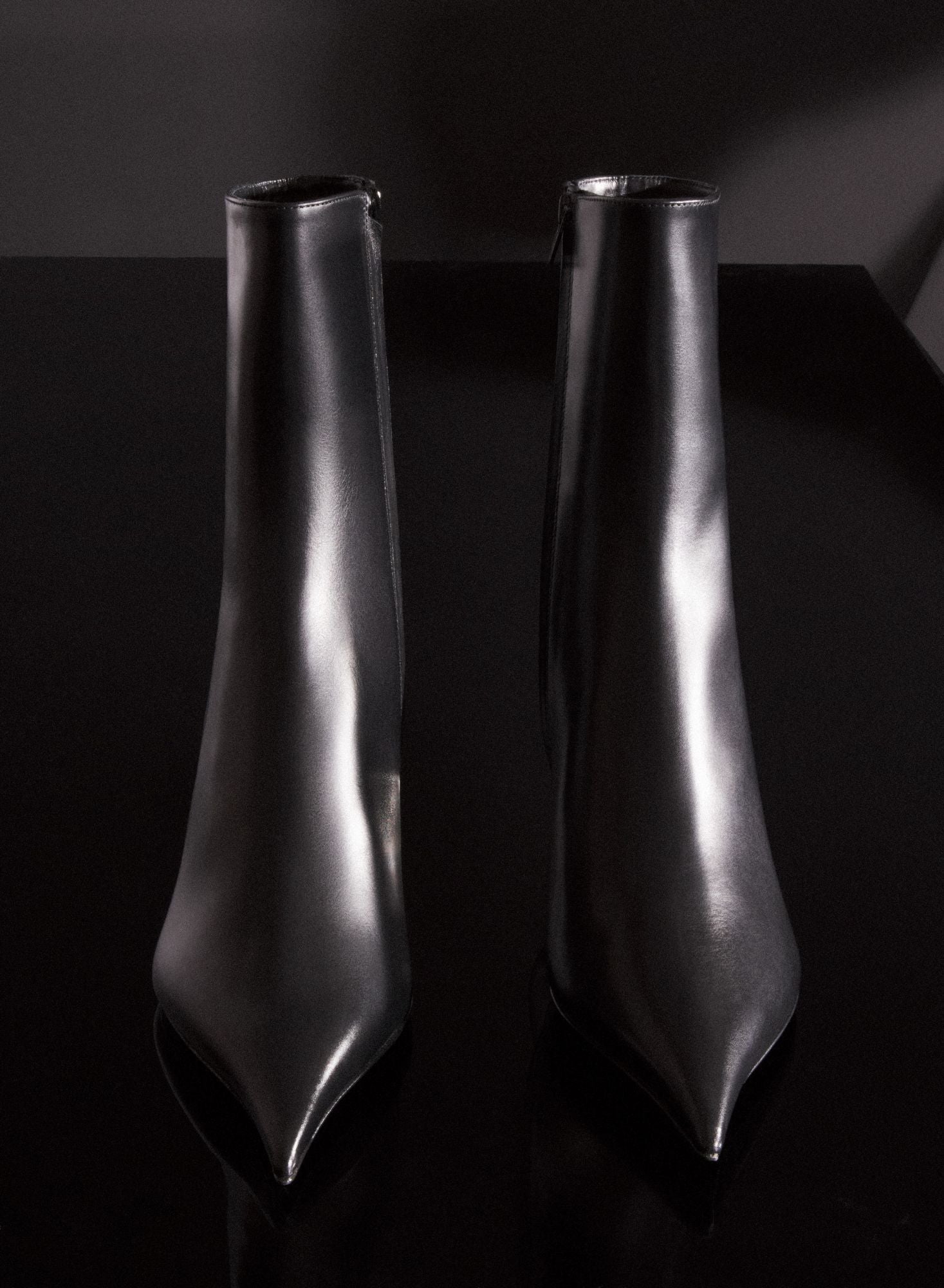 BLACK LEATHER FANG 55 ANKLE BOOTS