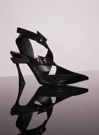 BLACK LEATHER BUCKLED FANG 95 MULES