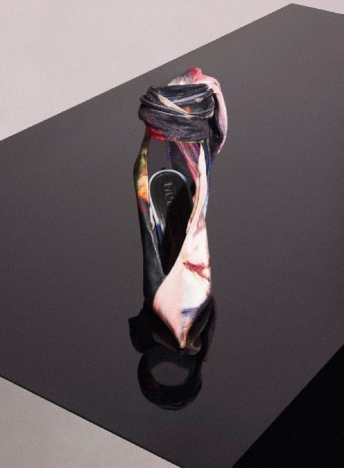 PRINT MULTICOLOR SHOES 2 // Mugler x Ambera Wellmann printed velvet knot fang 95 mules
