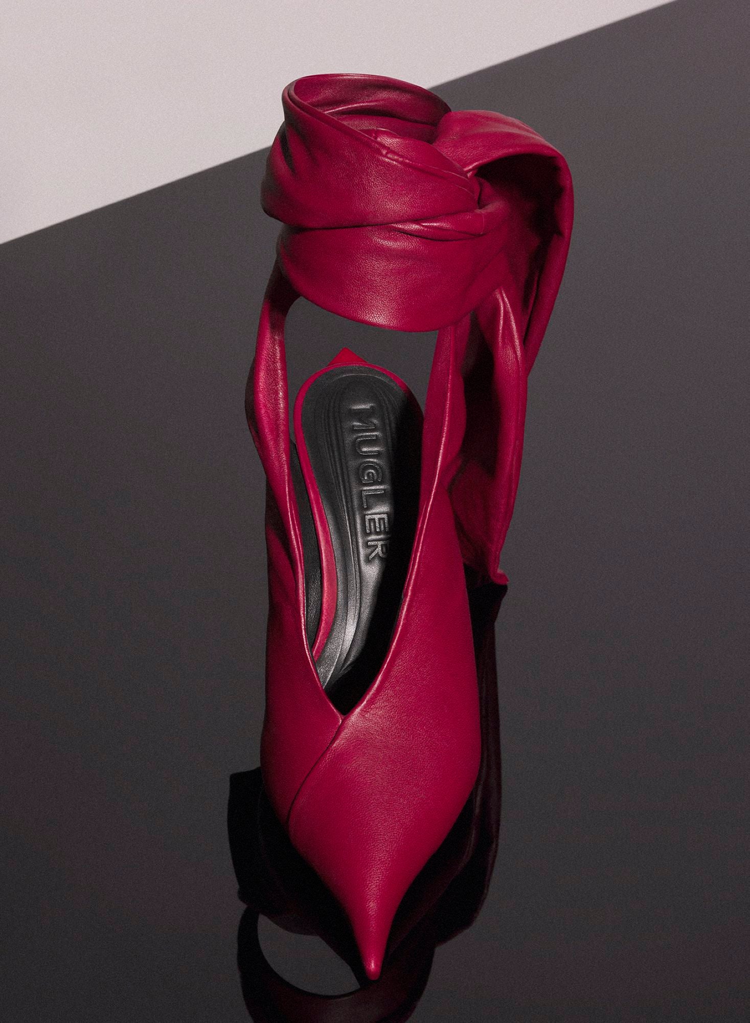RED LEATHER KNOT FANG 95 MULES