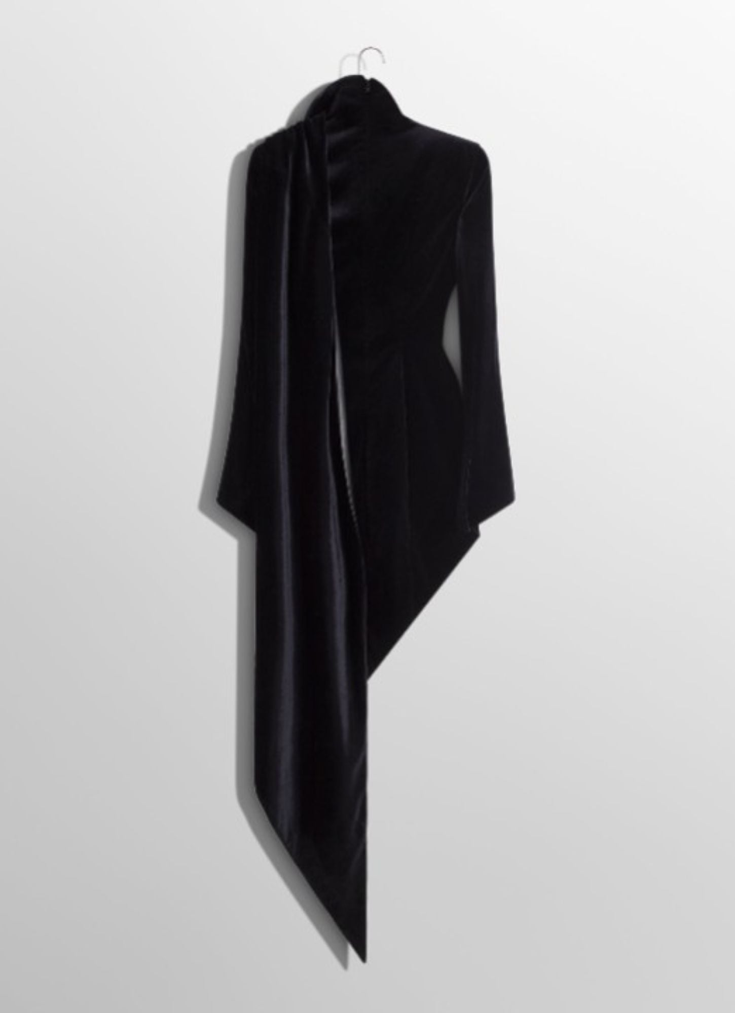 BLACK ASYMMETRICAL VELVET DRESS WITH LEATHER COLLAR