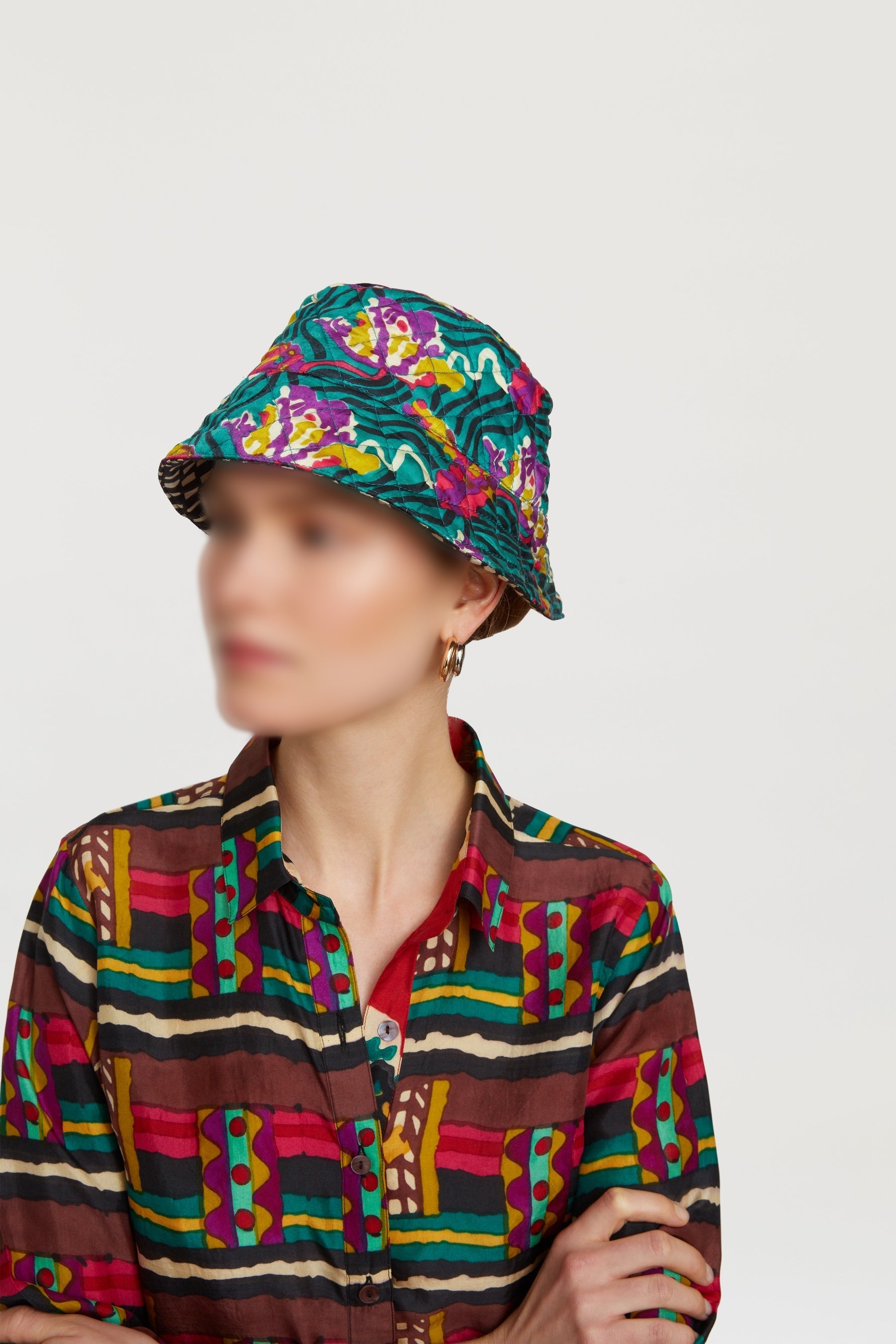 RECO PRIX : 22,5 // Bucket Hat Ewe Tulip Peacock